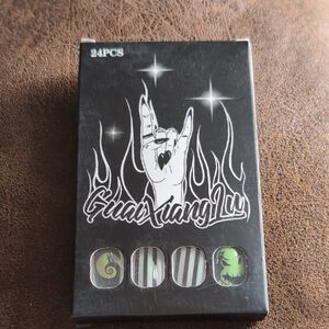 24pcs Nightmare Before Christmas Nails